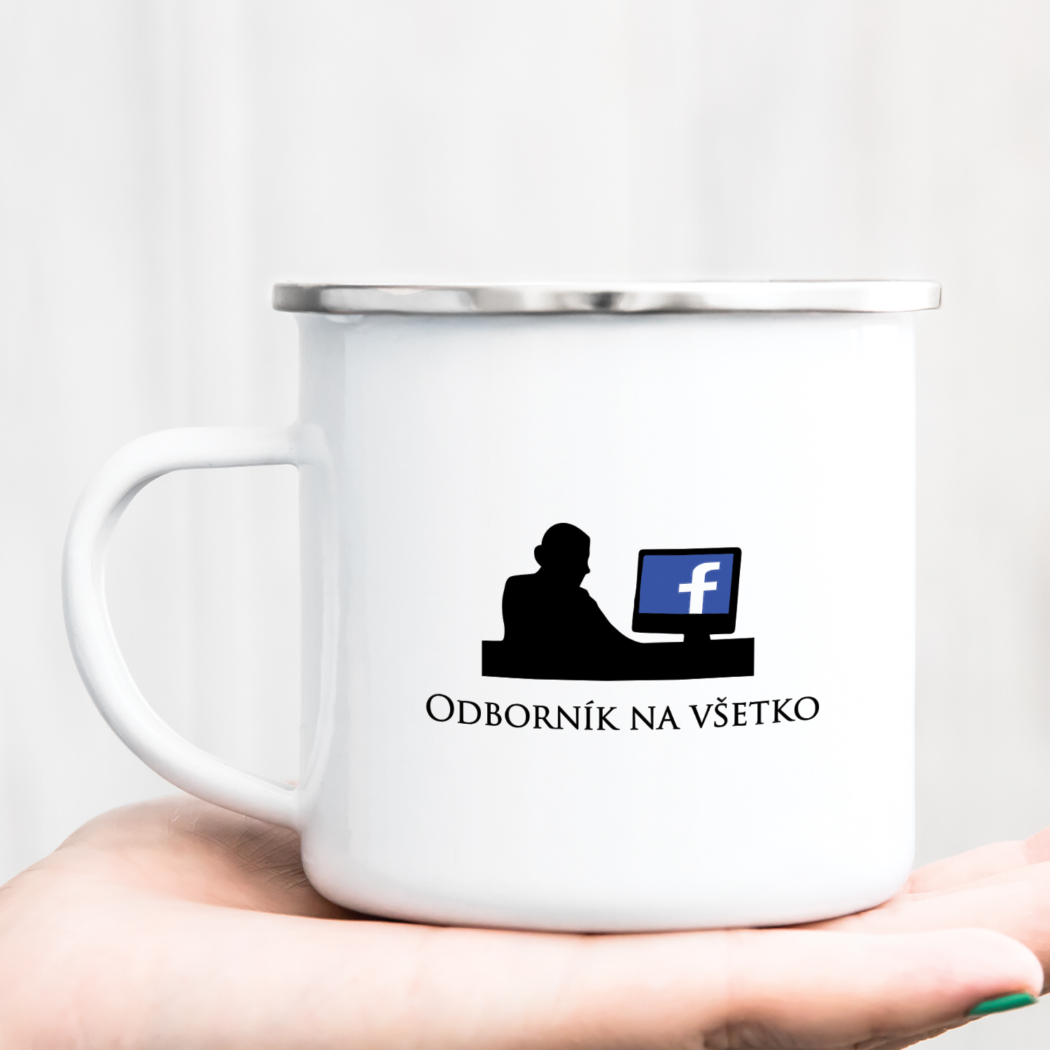 Hrnček s potlačou Odborník na všetko