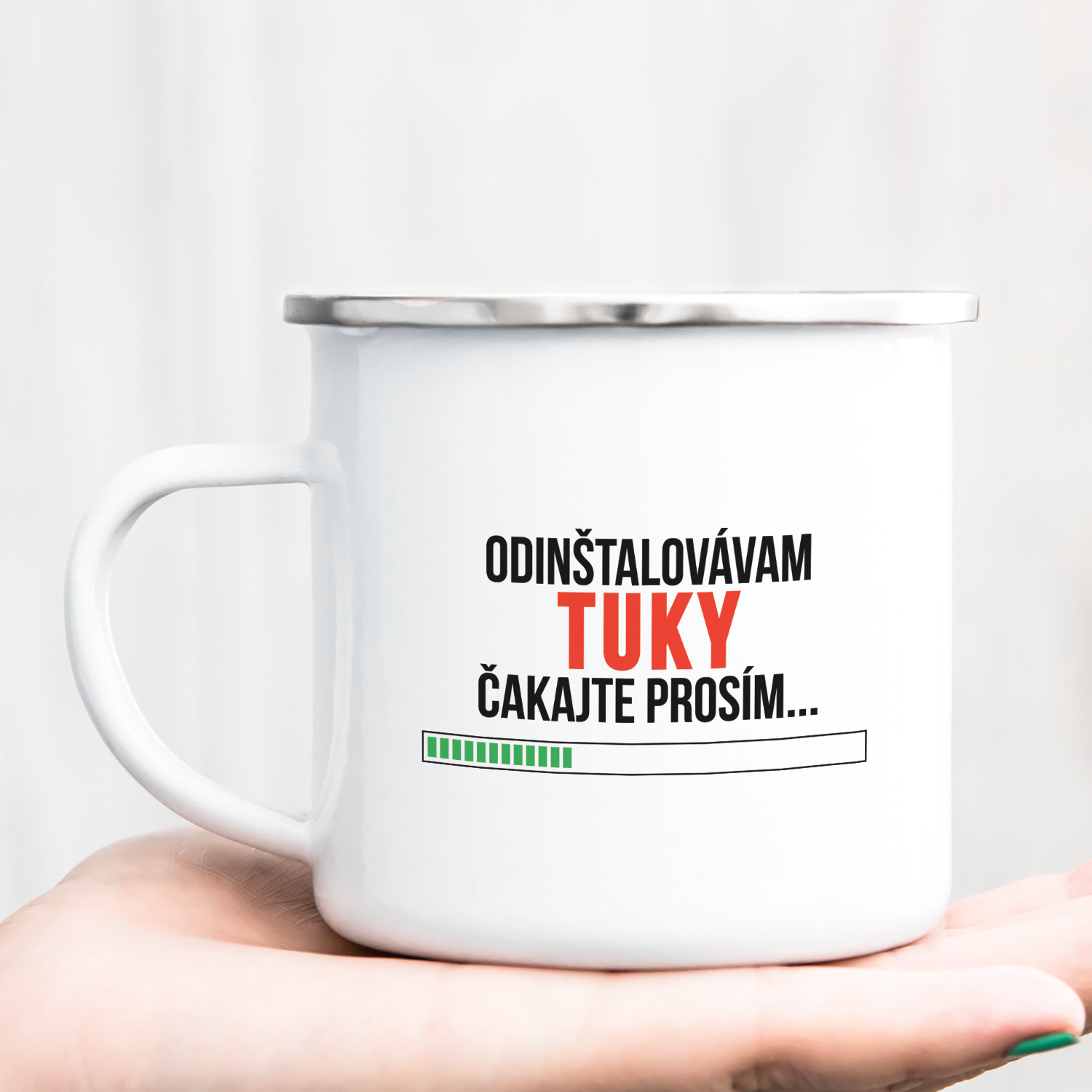 Hrnček s potlačou Odinštalovávam tuky