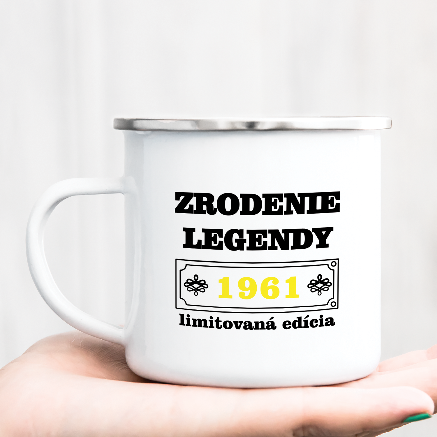 Hrnček s potlačou Zrodenie Legendy
